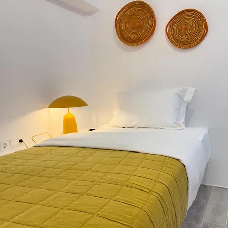 The Nine Graces- Chloe, Charming Naxos Home With Pool & Garden *