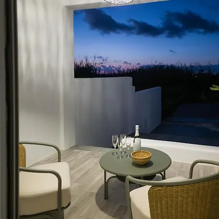 The Nine Graces- Chloe, Charming Naxos Home With Pool & Garden Kastraki (Naxos)