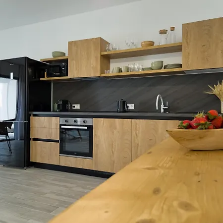 The Nine Graces- Chloe, Charming Naxos Home With Pool & Garden *