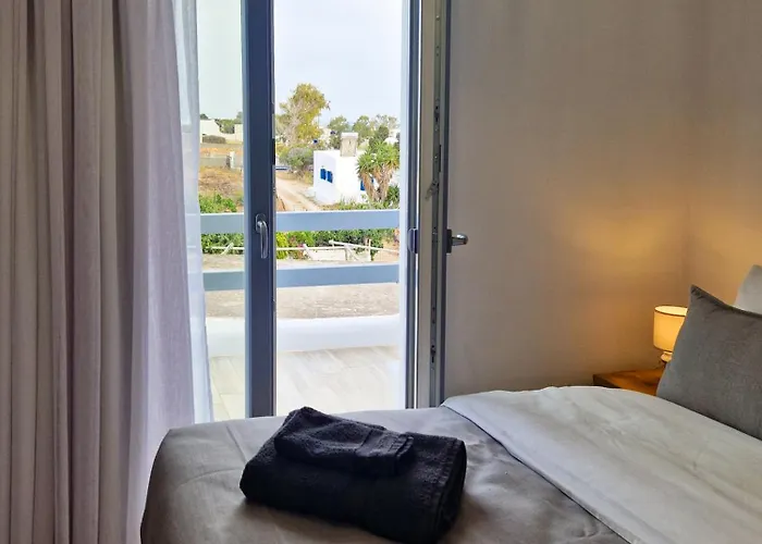 The Nine Graces- Chloe, Charming Naxos With Pool & Garden 아파트 Kastrákion