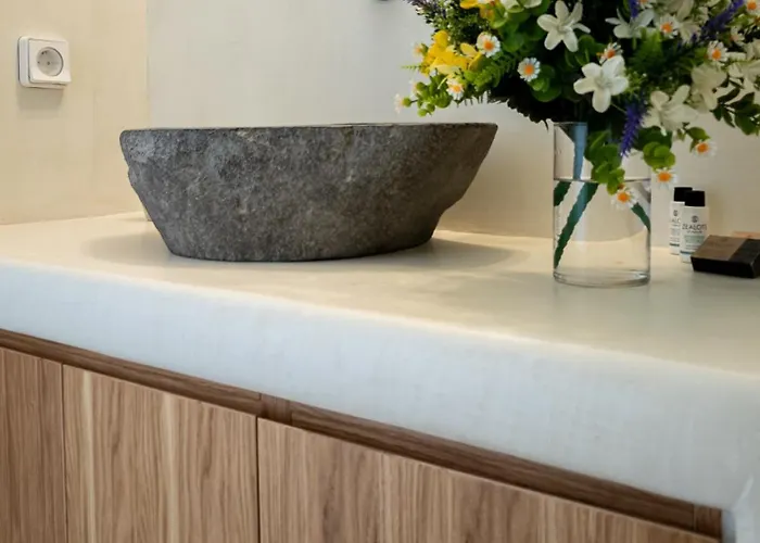 The Nine Graces- Chloe, Charming Naxos With Pool & Garden