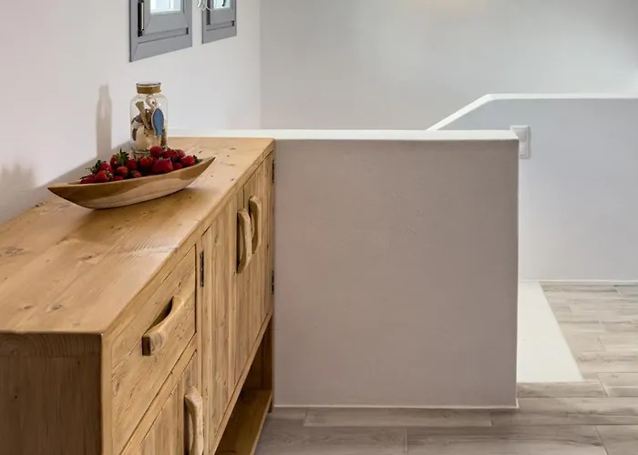 The Nine Graces- Chloe, Charming Naxos With Pool & Garden 아파트 Kastrákion