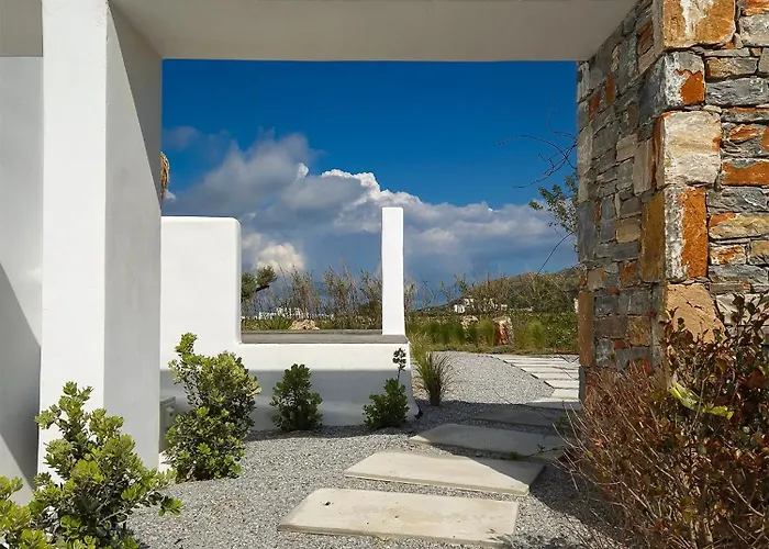 The Nine Graces- Chloe, Charming Naxos With Pool & Garden 아파트 Kastrákion